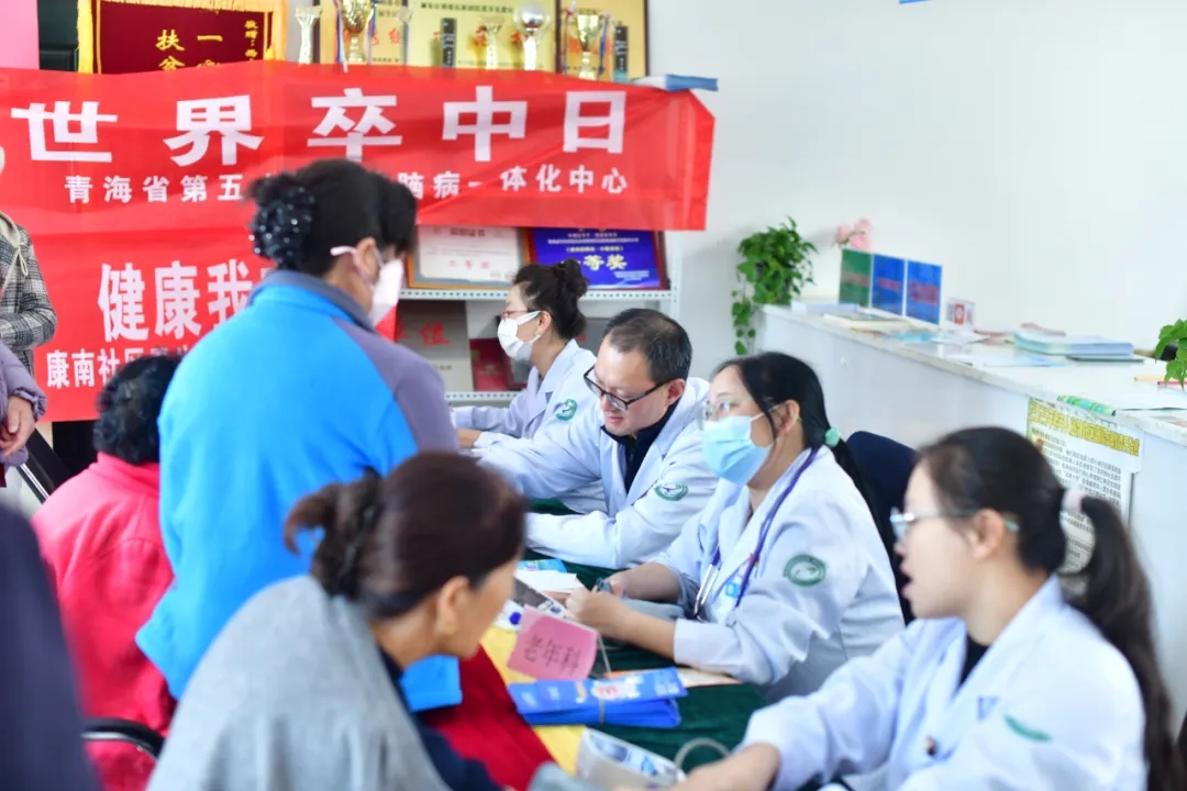 1761706082399481.jpg 640.webp (33).jpg